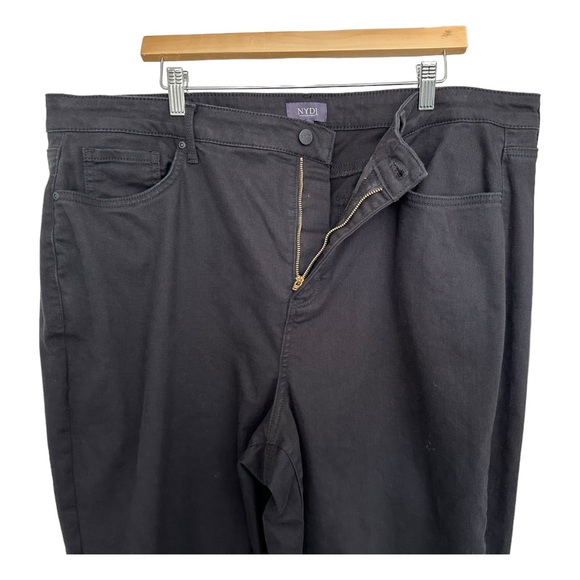 NYDJ Margot Girlfriend Black Jeans Cool Embrace Lift Tuck Rolled Cuffs Size 18W - Picture 6 of 13